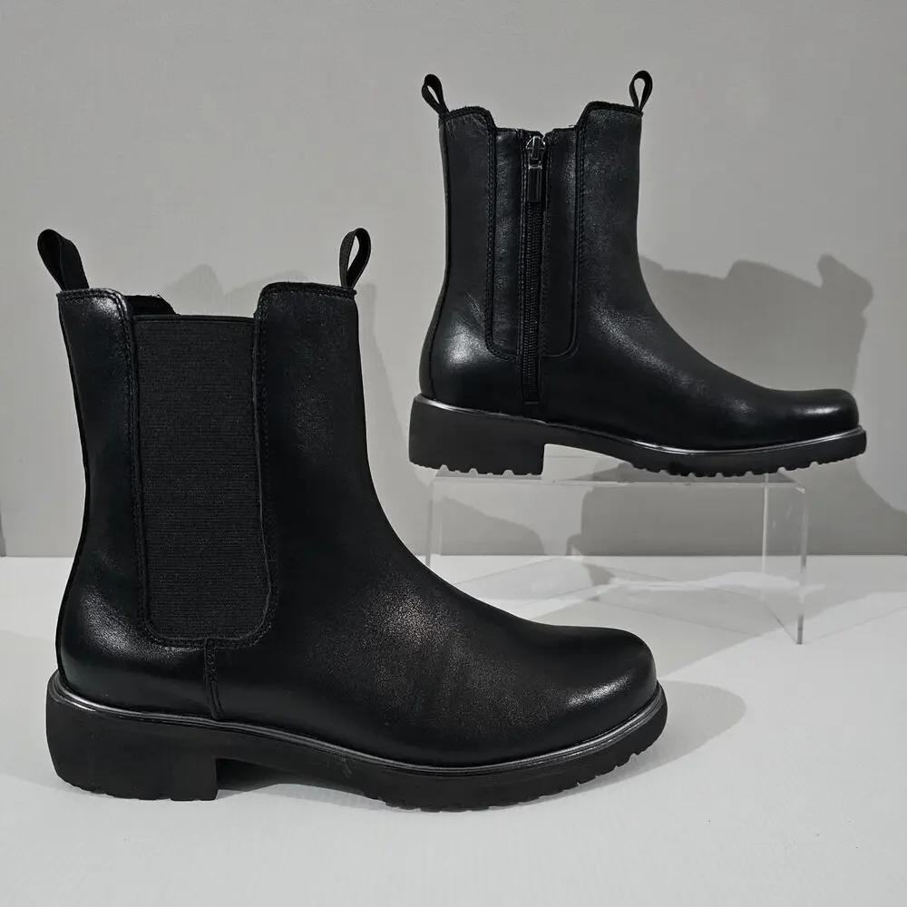 NEW Munro Heath Ankle Bootie Womens 8.5 Black Leather Water Resistant Chelsea - Picture 3 of 13